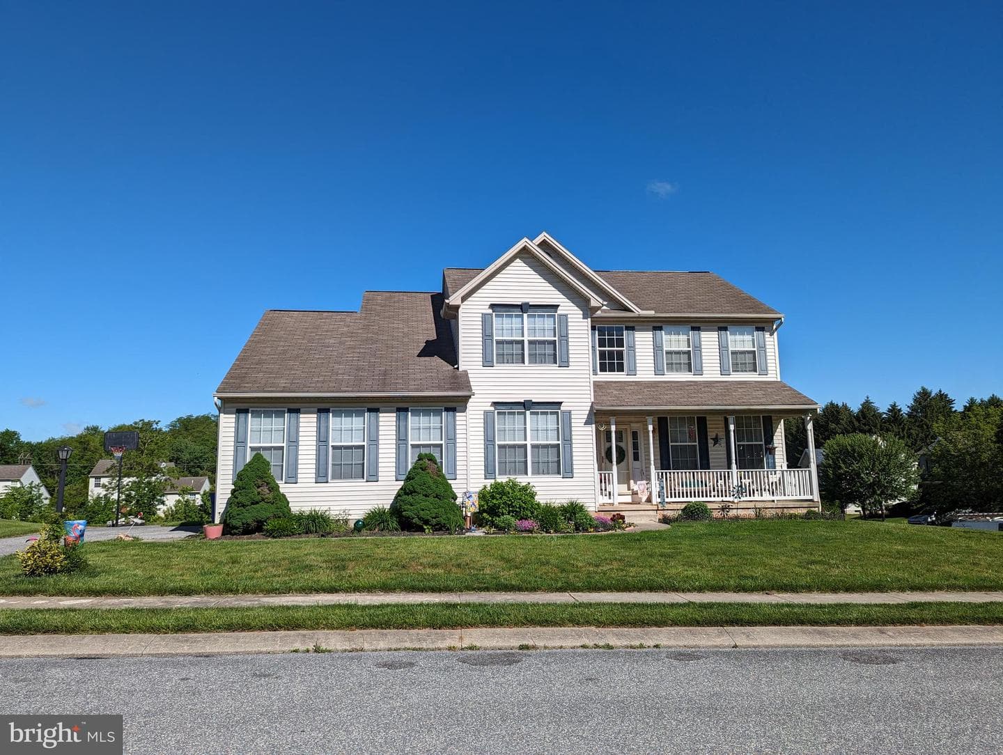 2355 Sprenkle Court photo 4