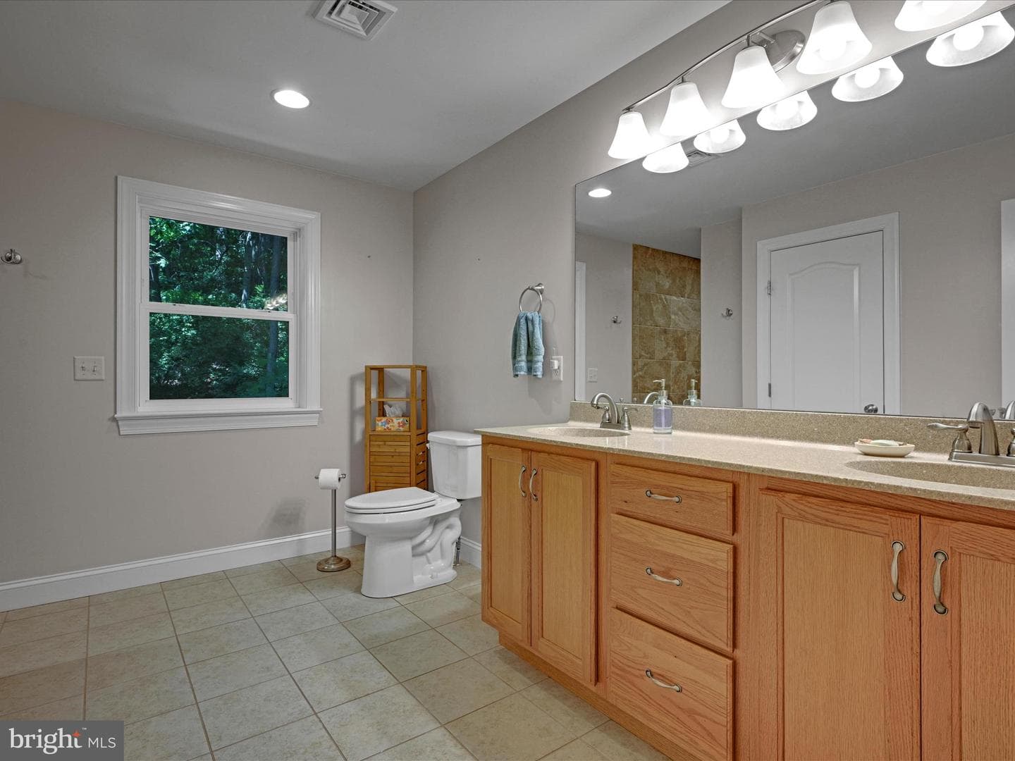 550 Sandpiper Lane photo 31