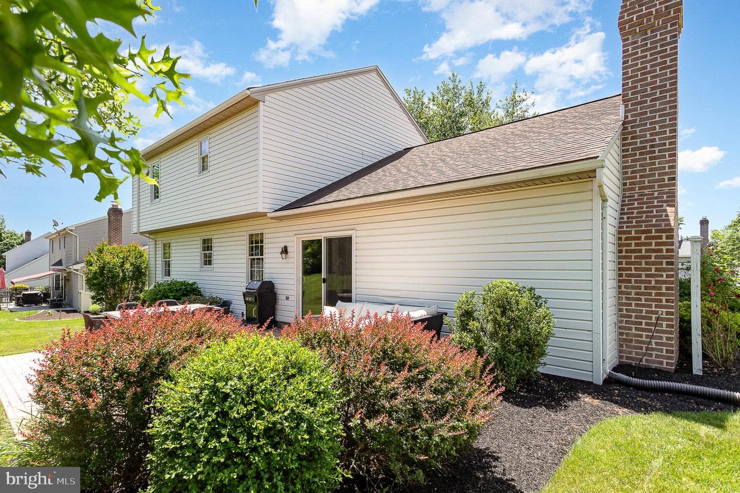 111 Maple Street photo 39