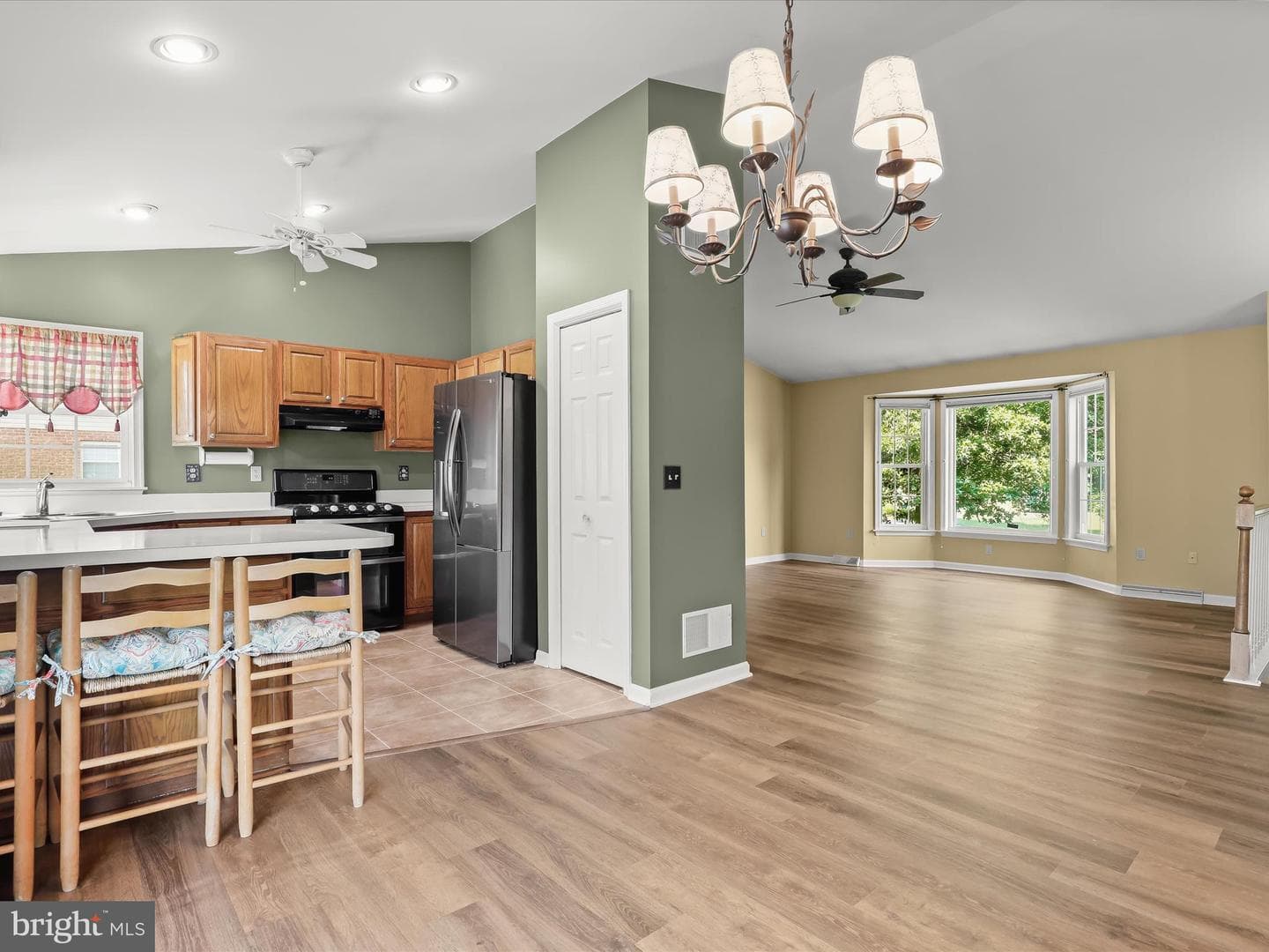 21 Circle Drive photo 10