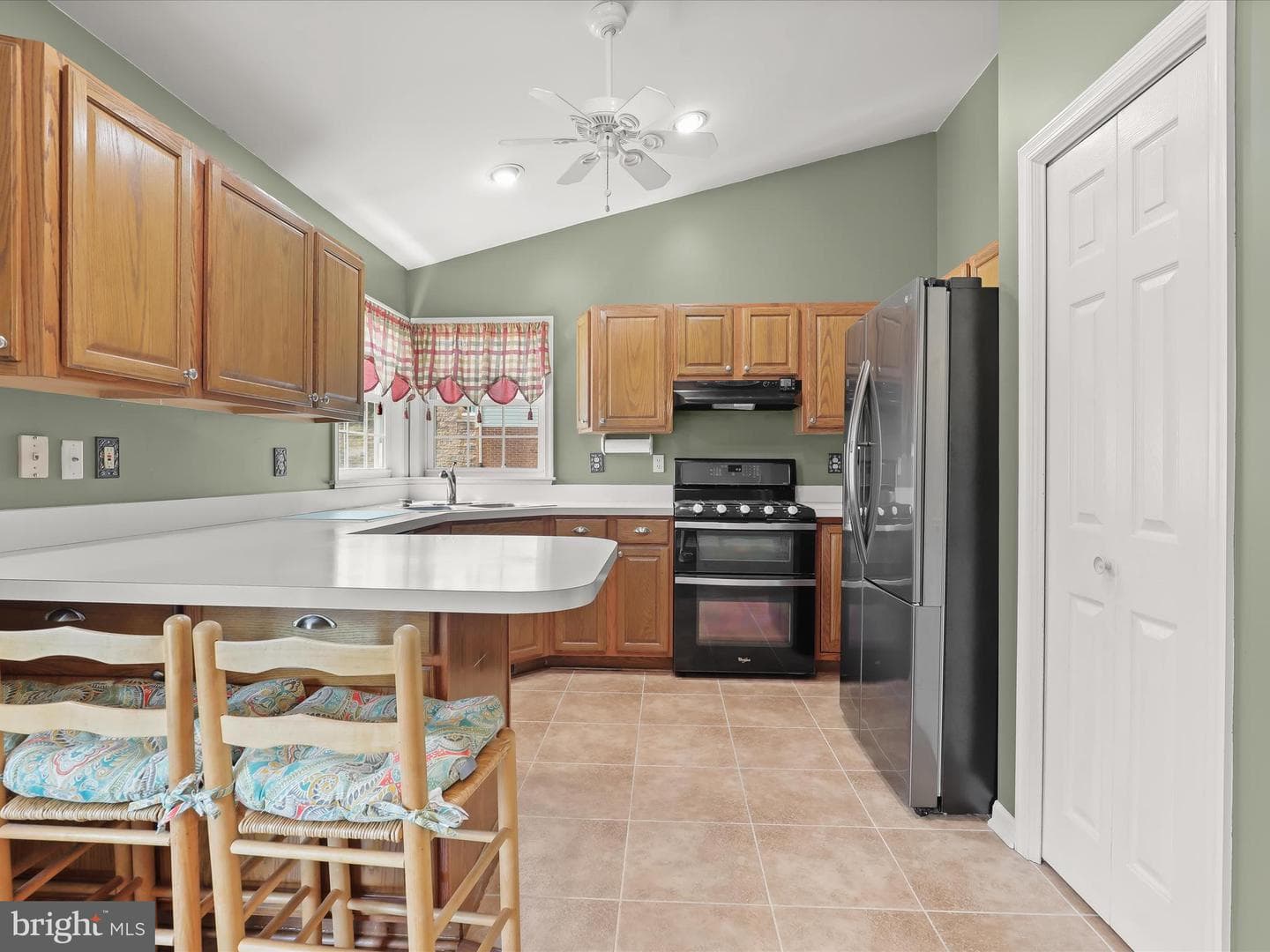 21 Circle Drive photo 12