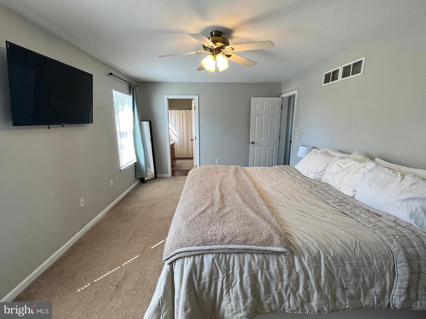146 Martel Circle photo 23