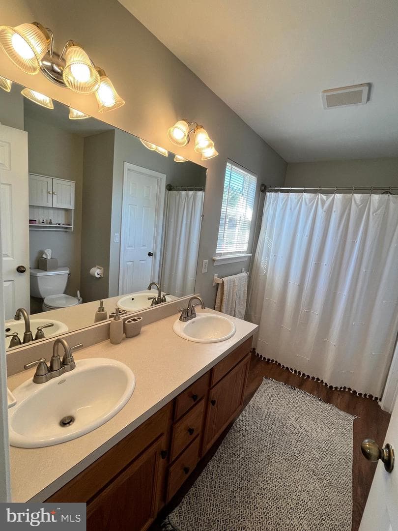 146 Martel Circle photo 24