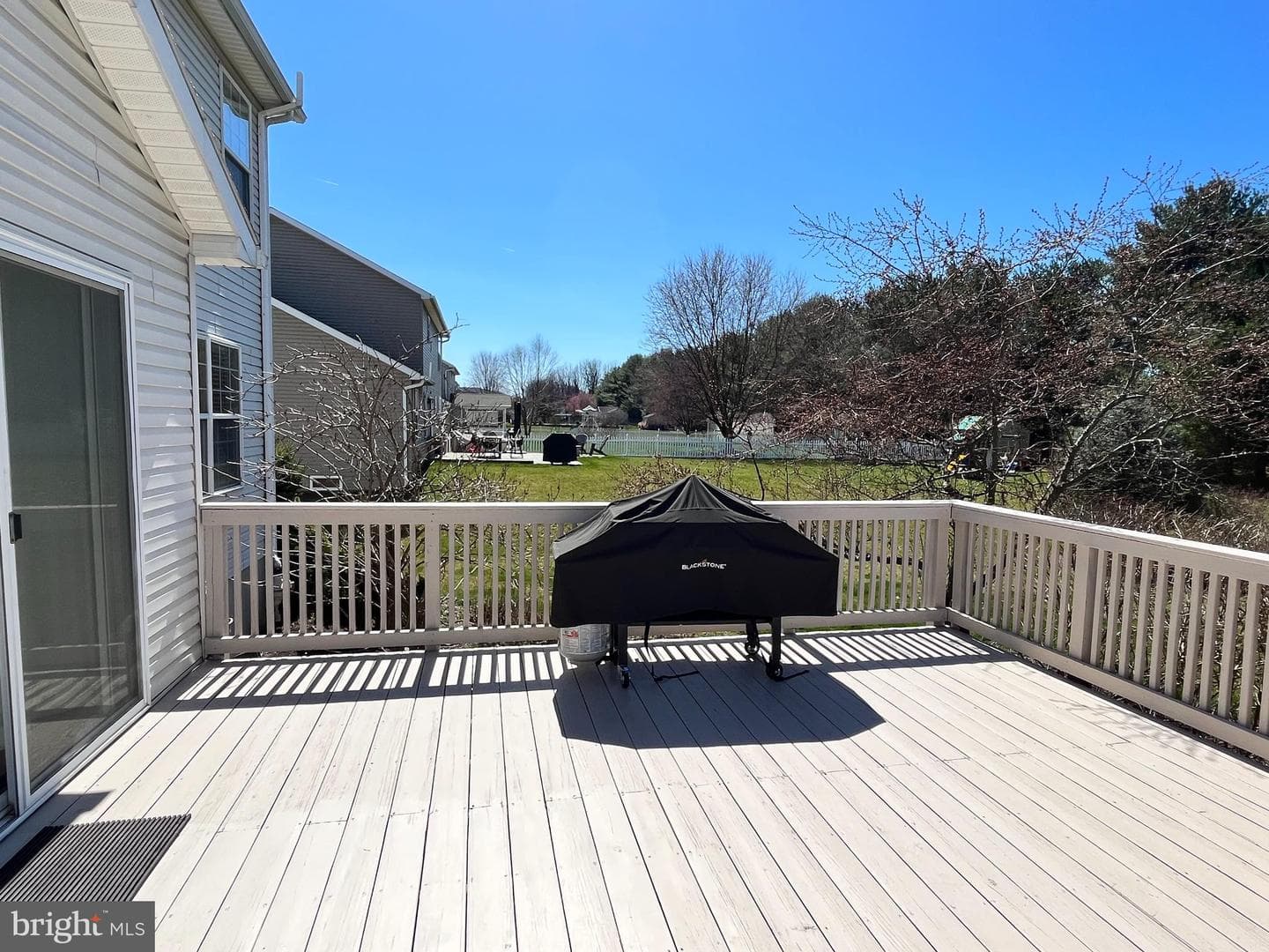 146 Martel Circle photo 32