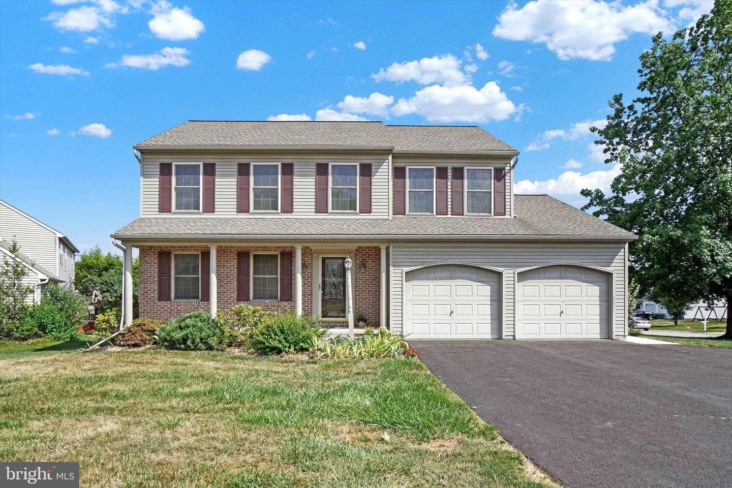 640 Sterling Drive photo 1