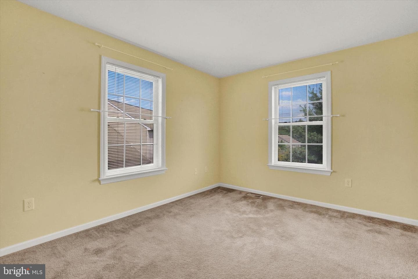 640 Sterling Drive photo 24