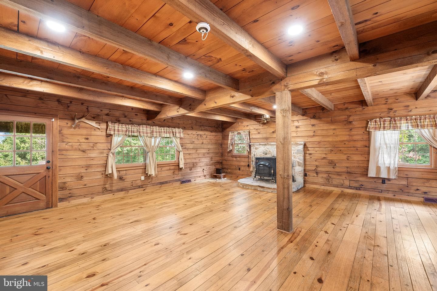 5240 Snyder Mill Road photo 6