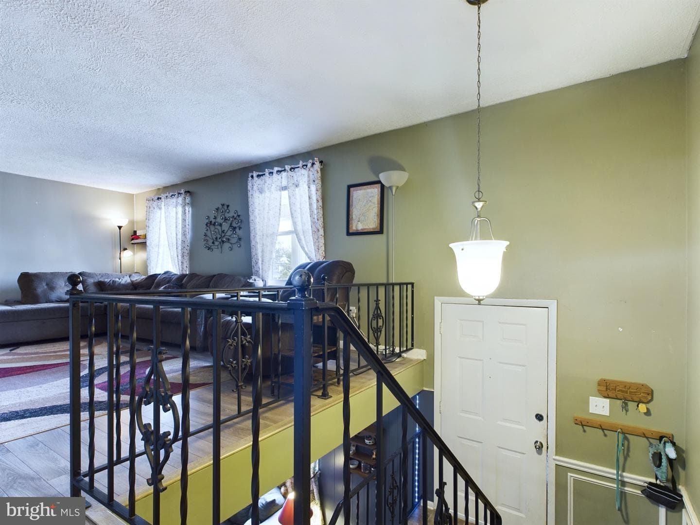 3011 Norwood Place photo 2