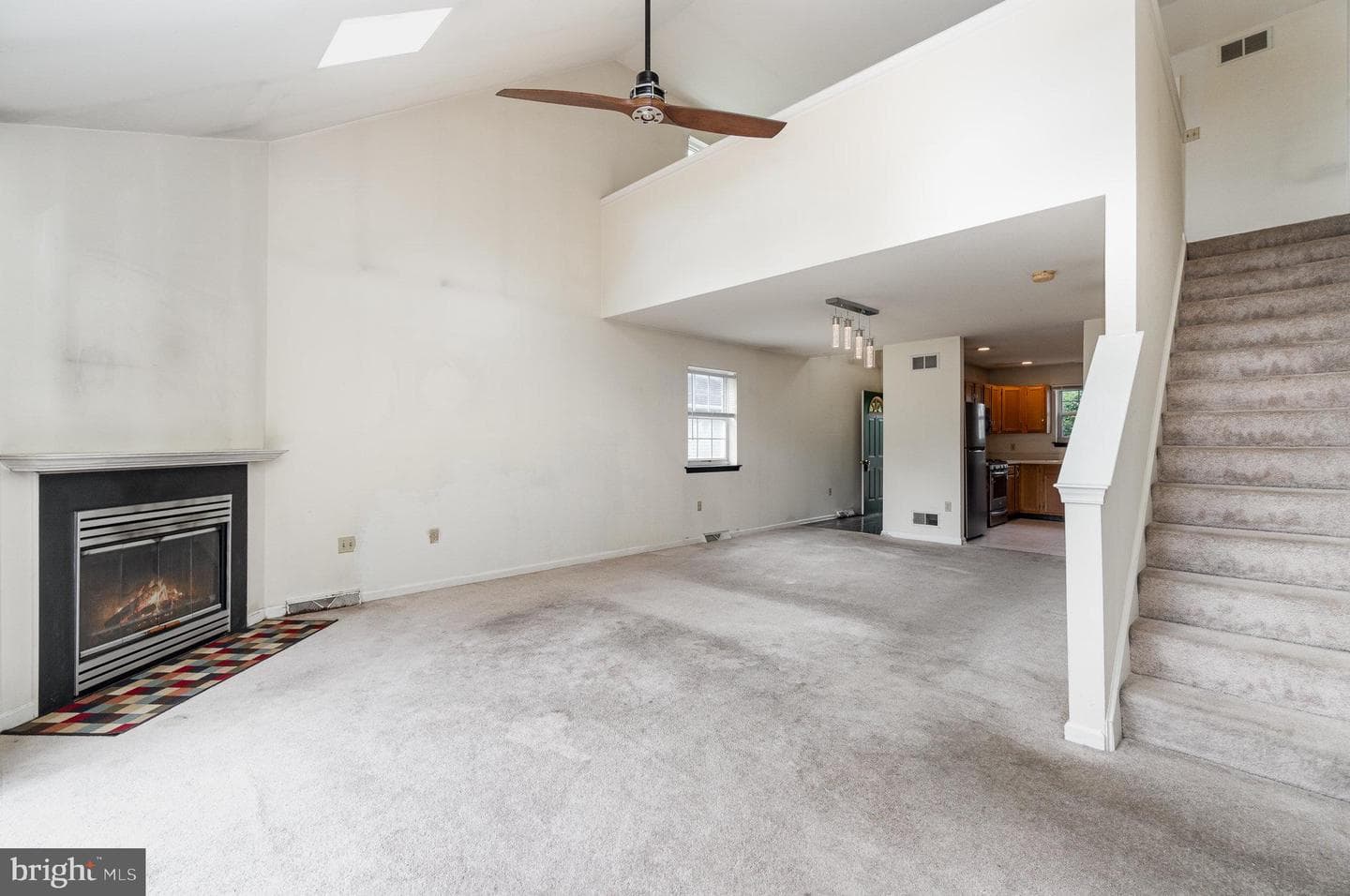 613 Misty Hill Lane photo 4