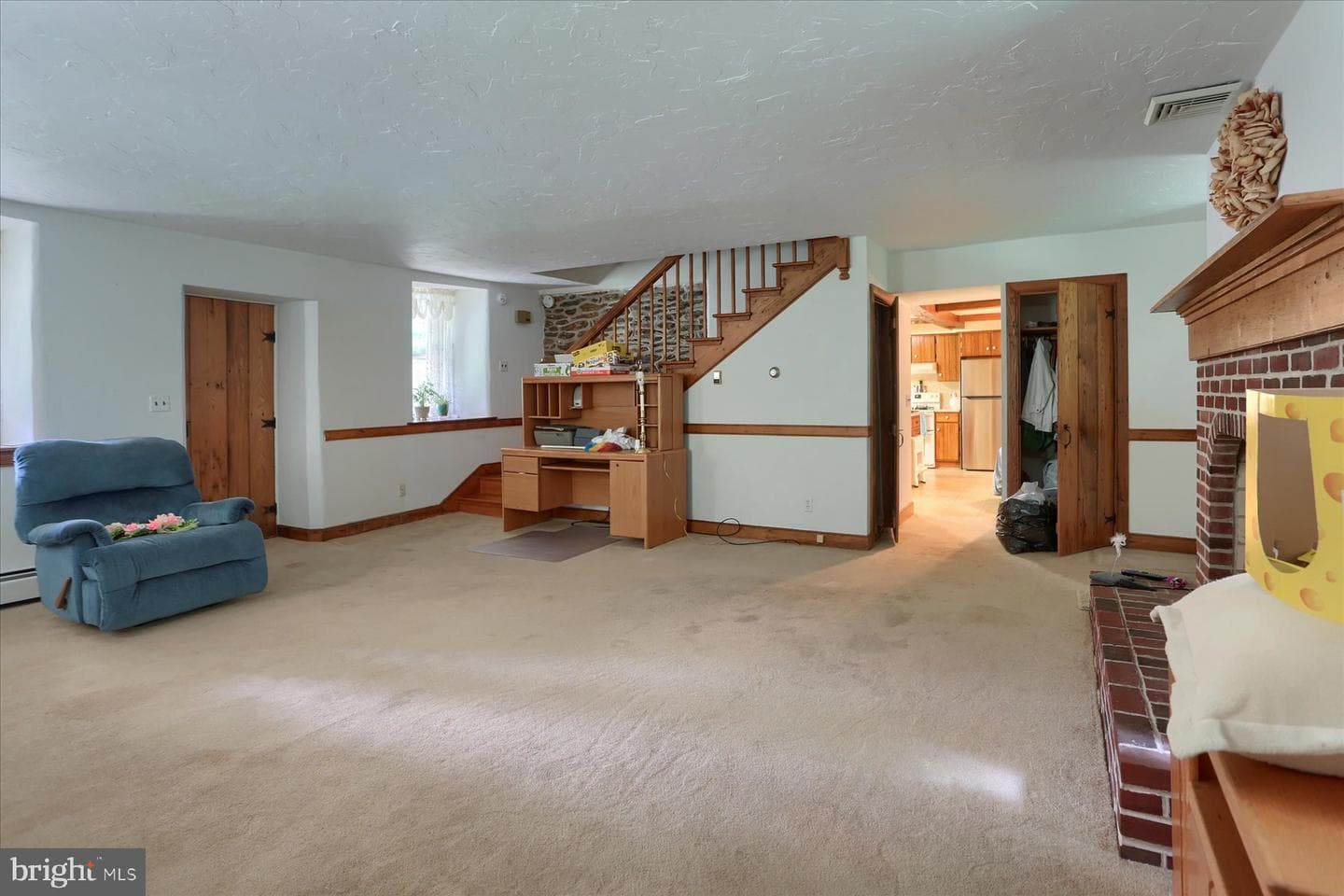 12346 Reservoir Road photo 9