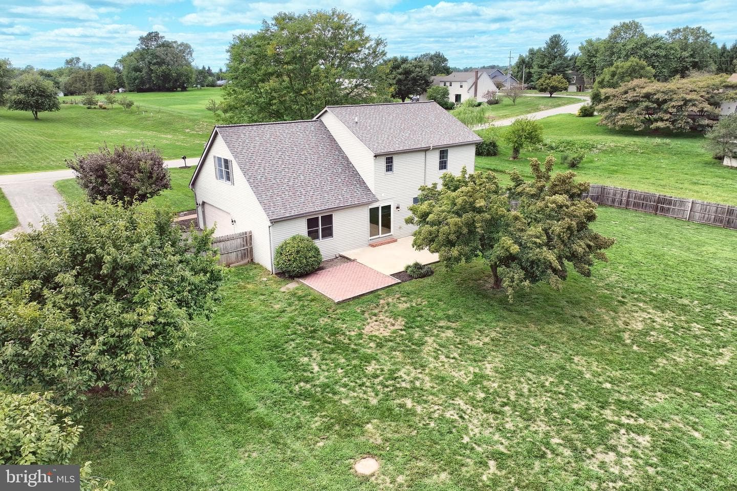 3225 Brittany Court photo 8