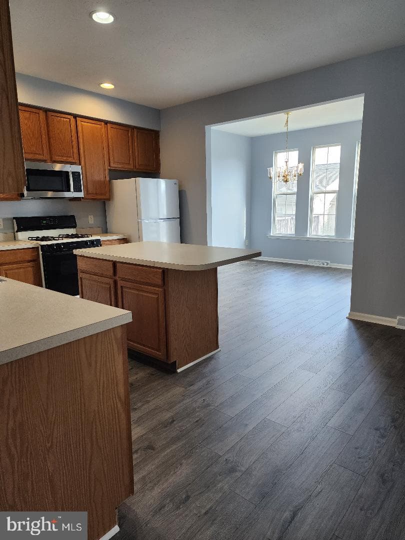 1324 Wanda Drive photo 4