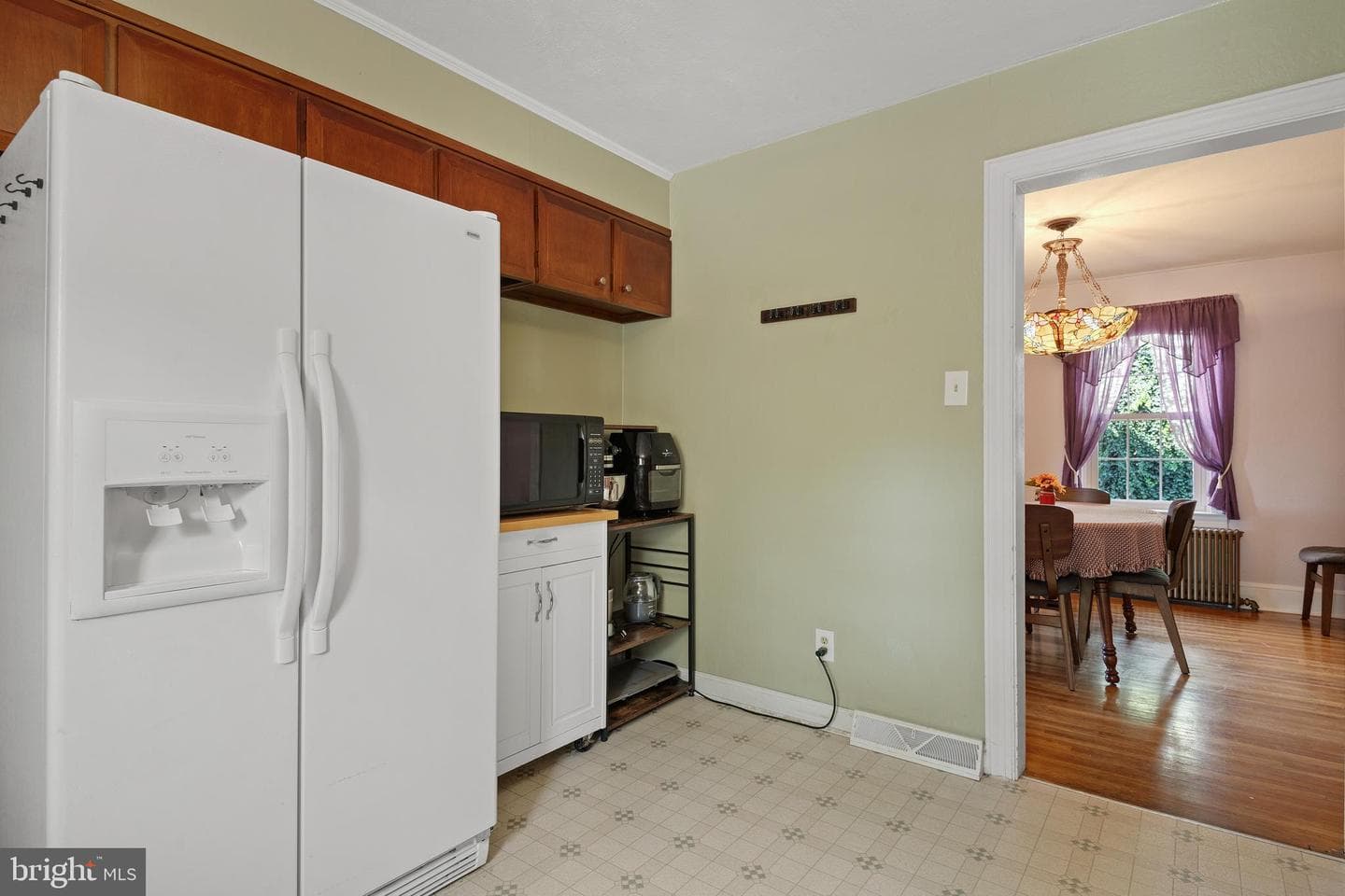 899 Midland Avenue photo 15