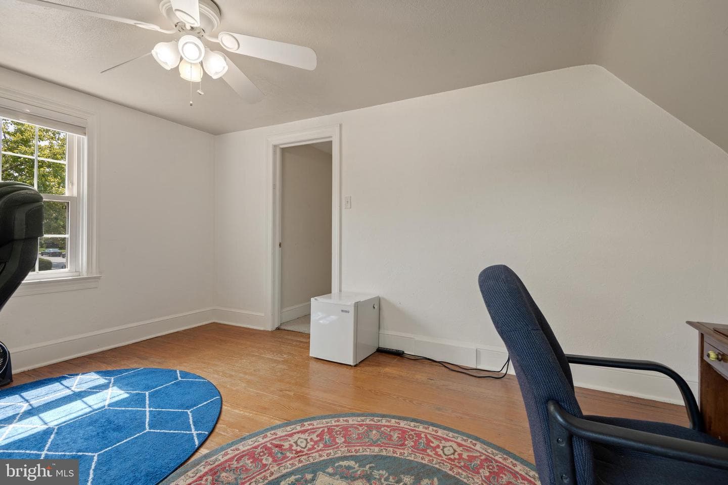 899 Midland Avenue photo 29