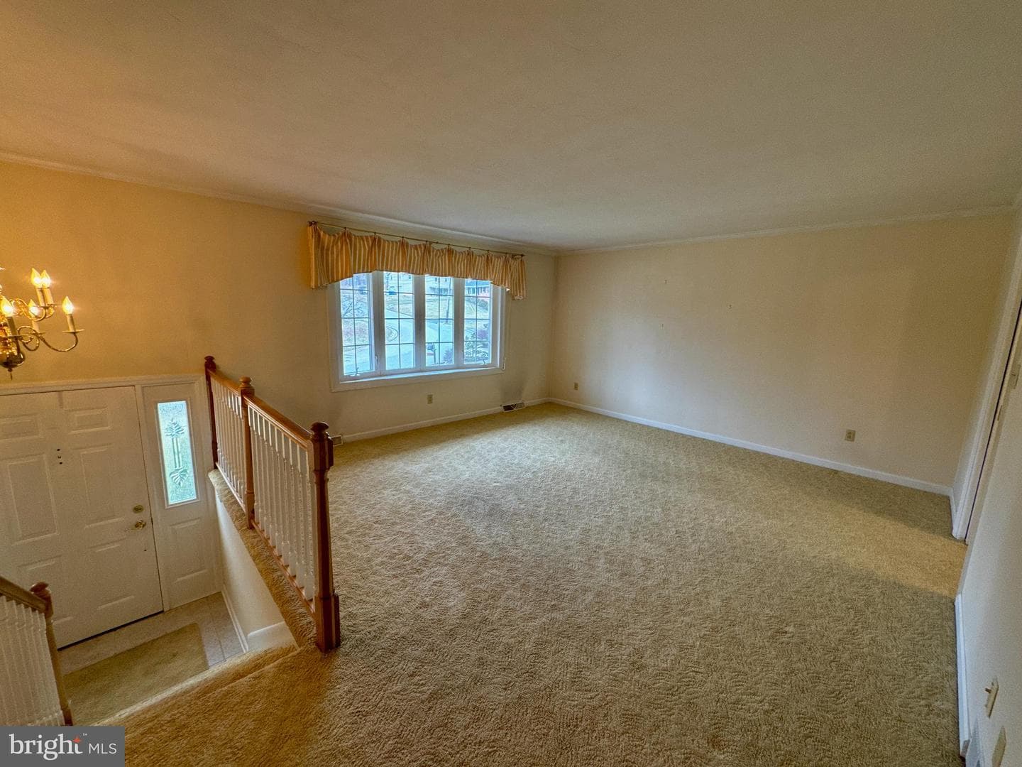 108 Thomas Avenue photo 15