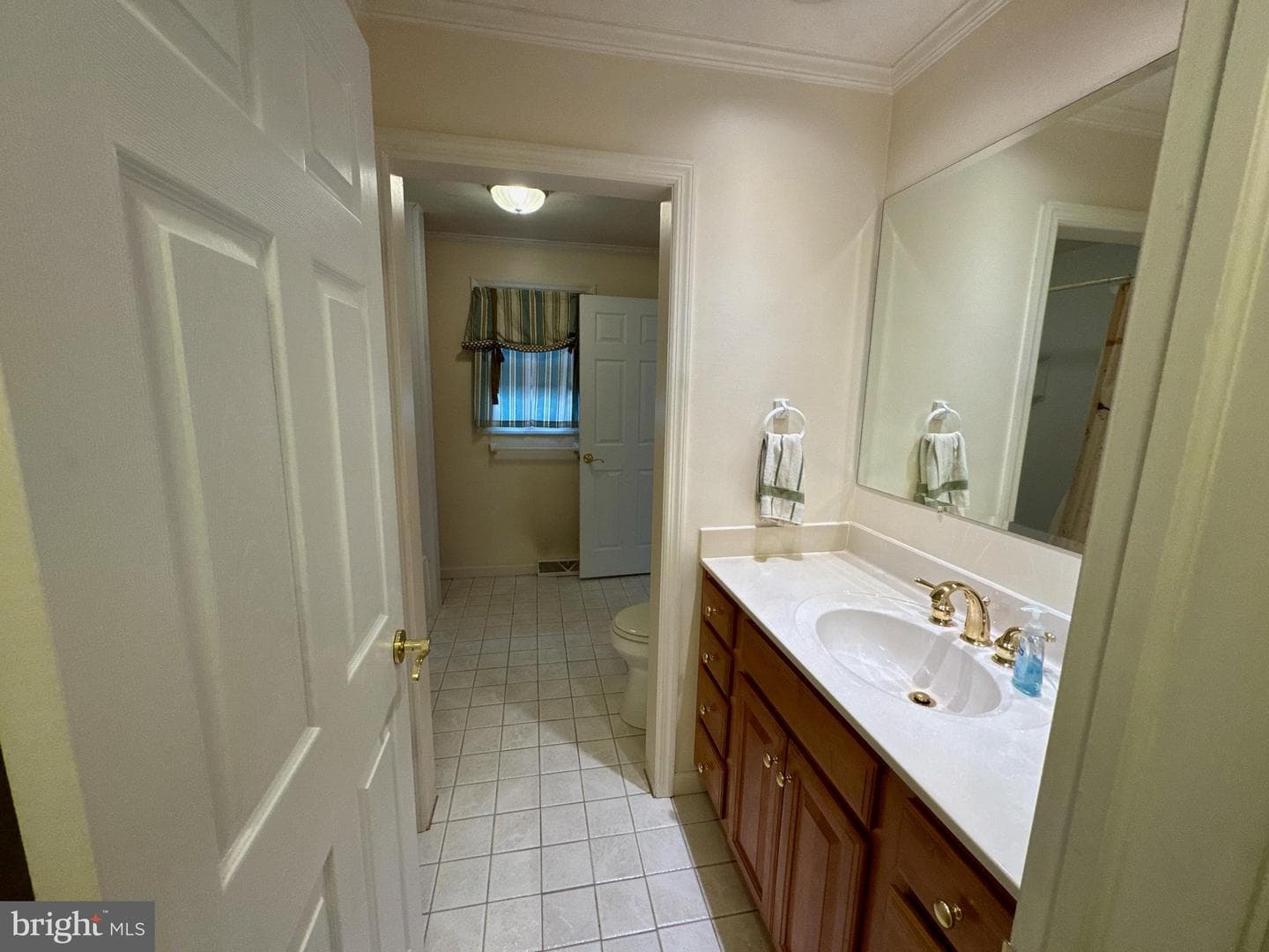 108 Thomas Avenue photo 25