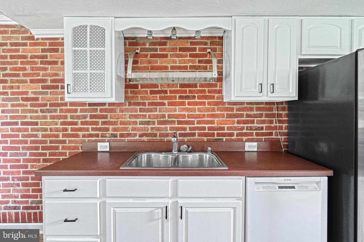 4214 List Road photo 19
