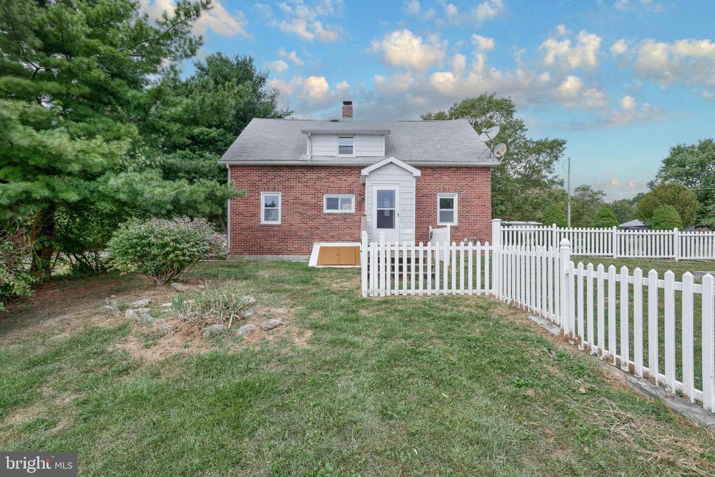 4214 List Road photo 42