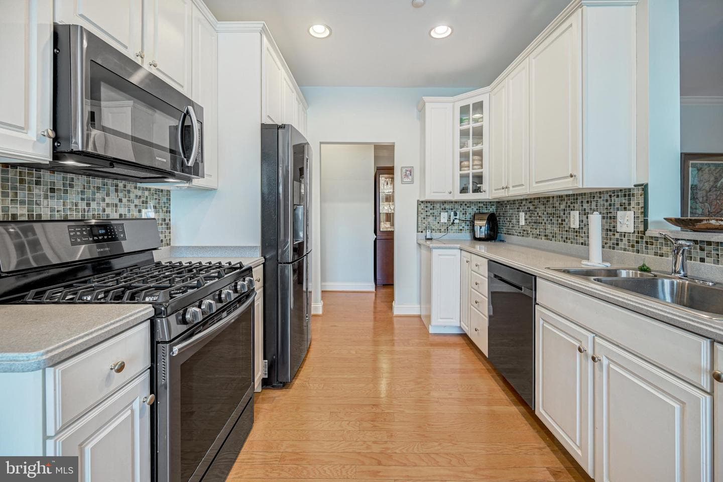 1030 Crest Way #201 photo 11