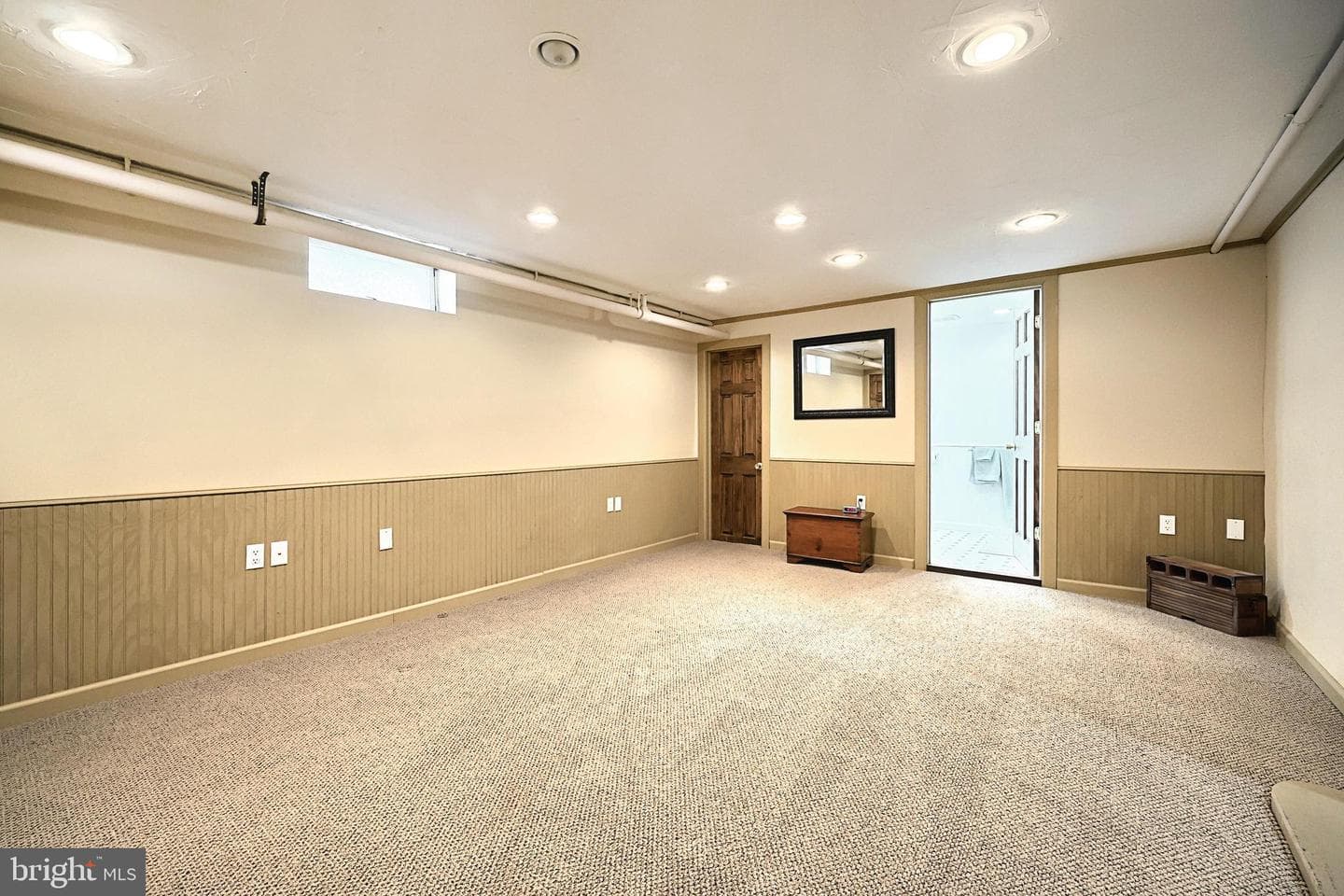 31 N Adams Street photo 37