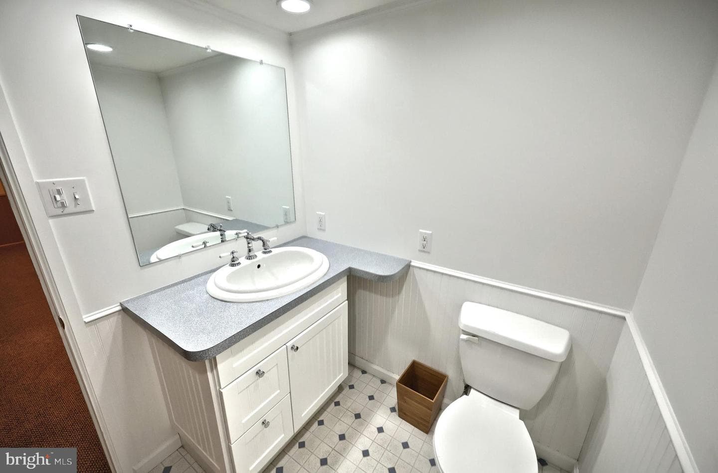 31 N Adams Street photo 39