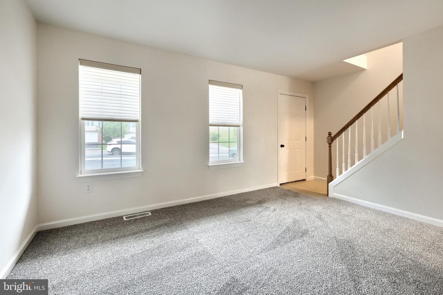 1083 Hearthridge Lane photo 16