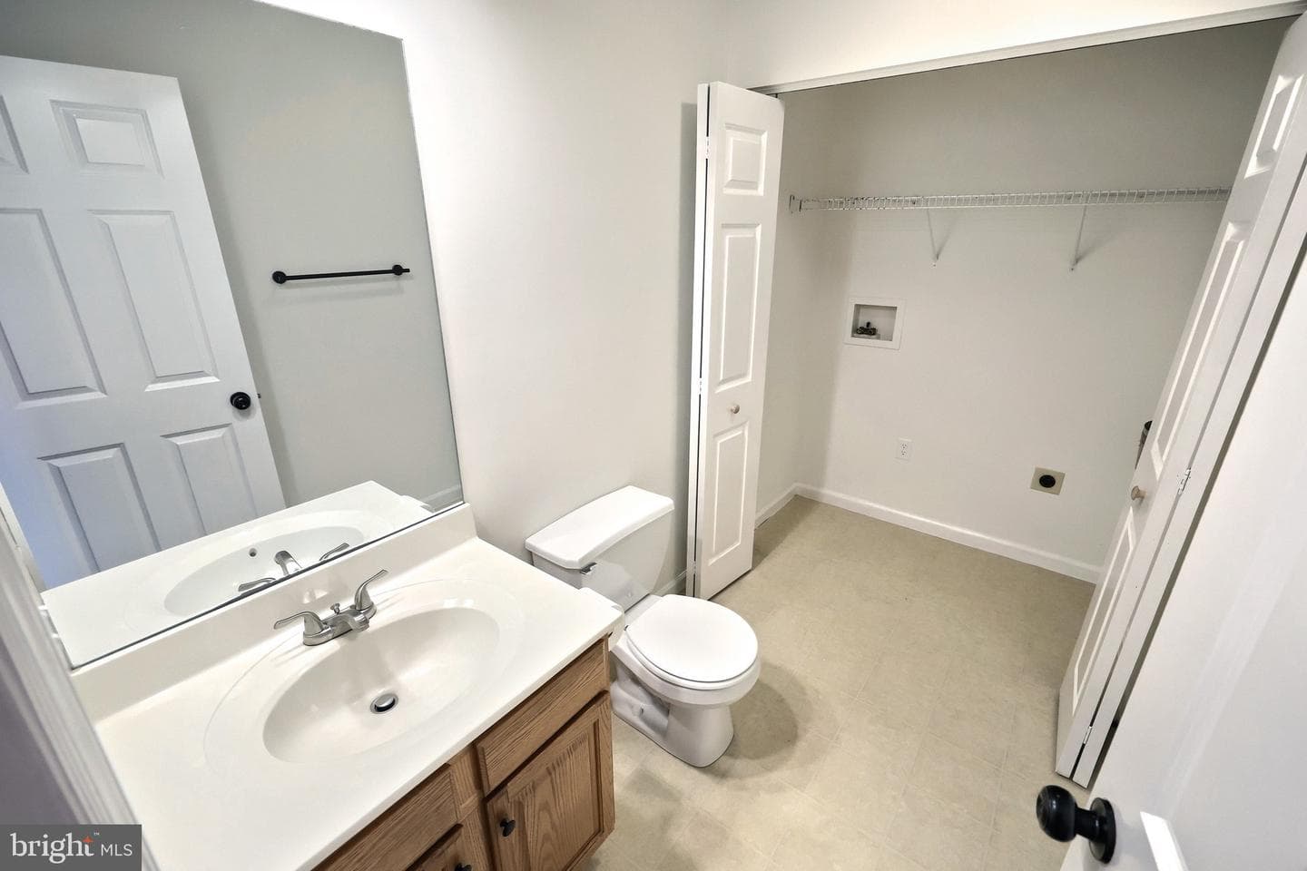 1083 Hearthridge Lane photo 18