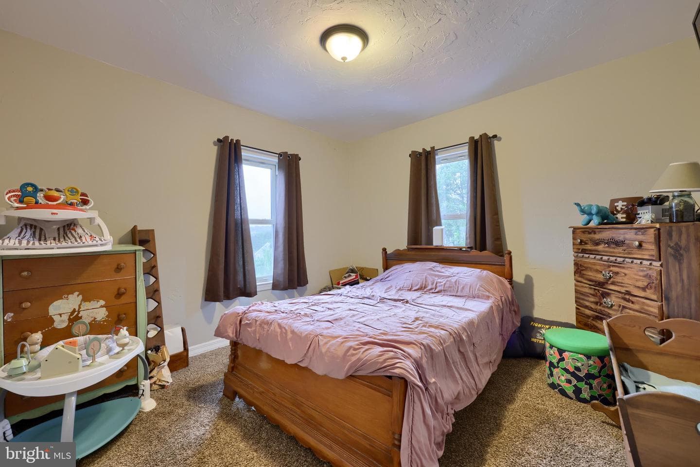 595 Dietz Road photo 20
