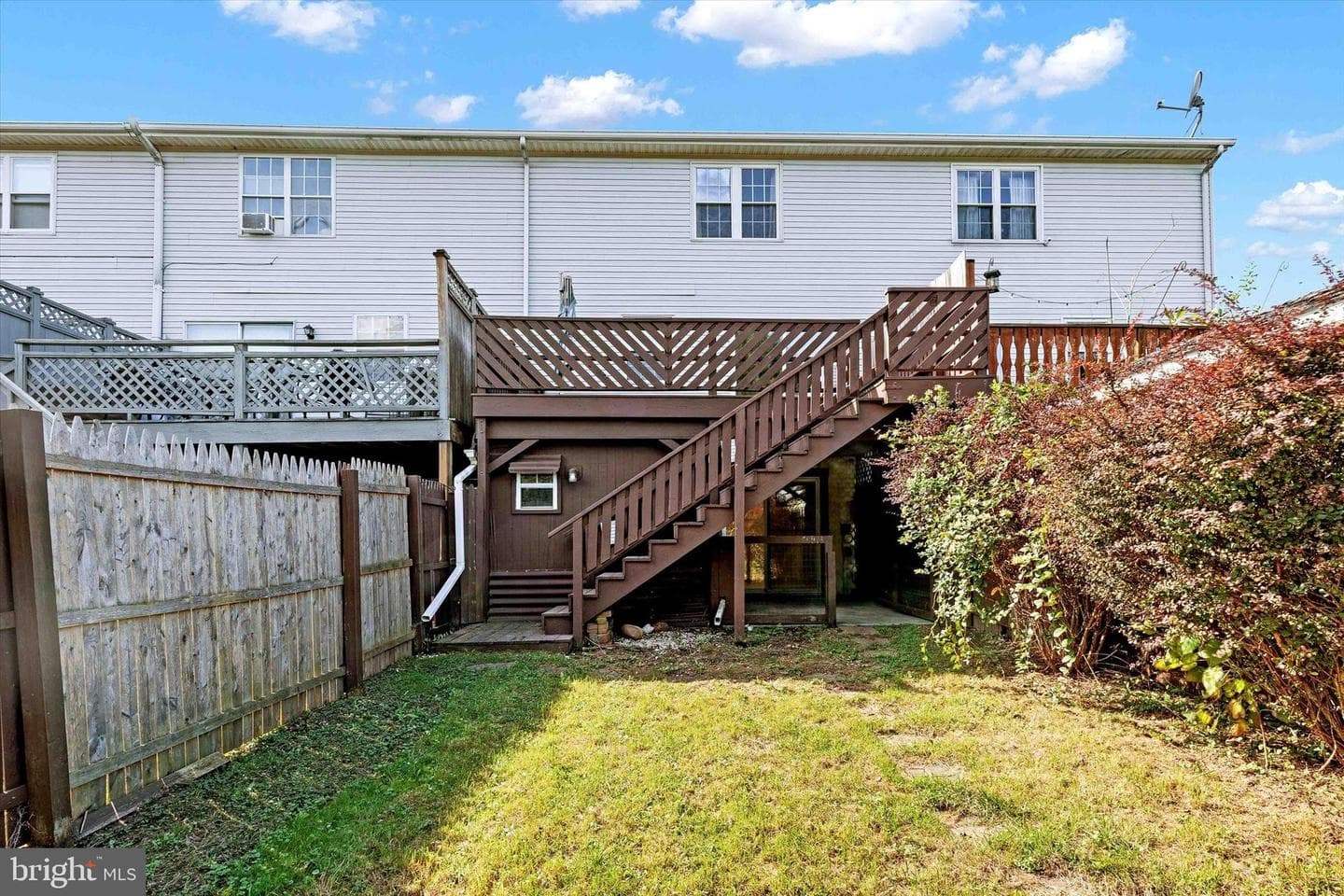 47 Kings Way photo 2