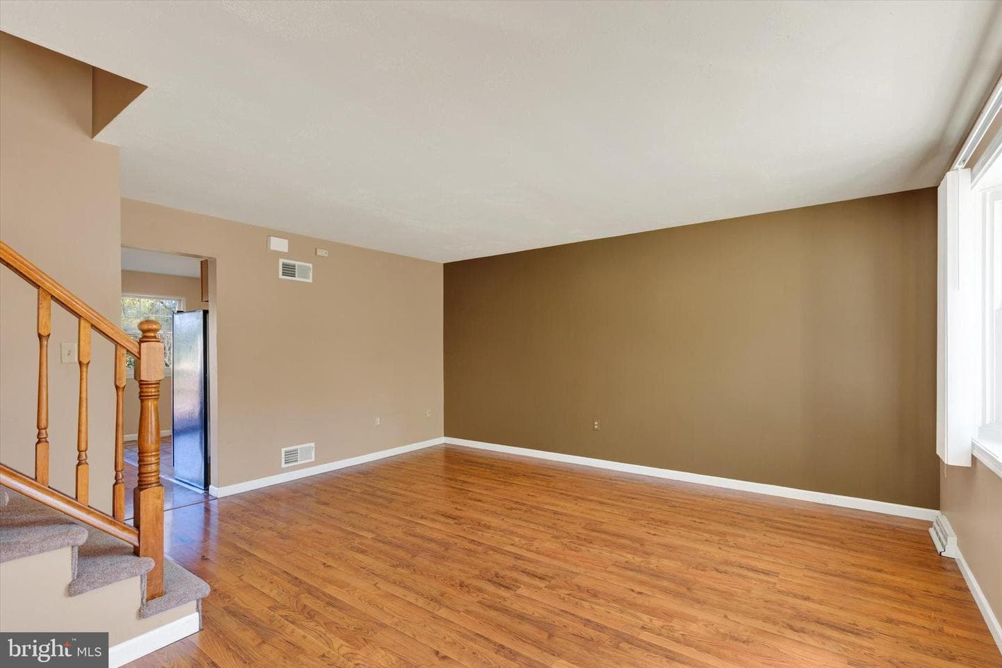 47 Kings Way photo 4