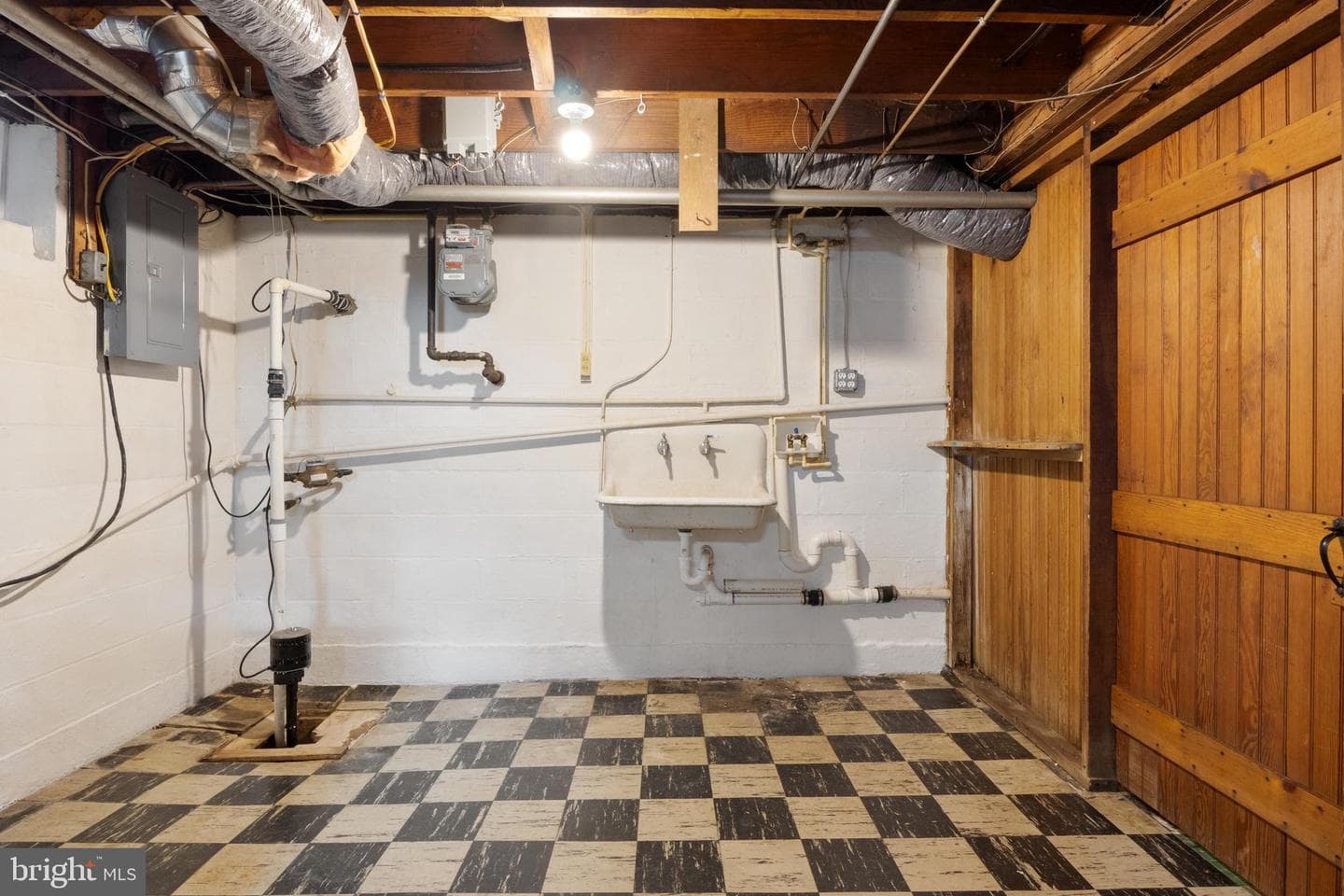 234 N Franklin Street photo 31