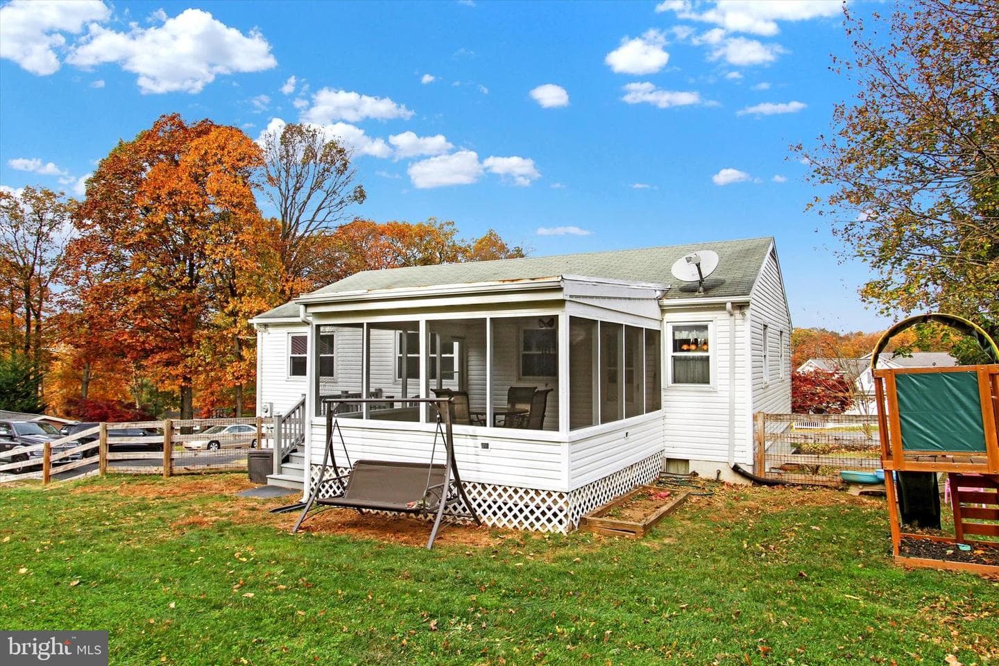 2385 Sunset Circle photo 23