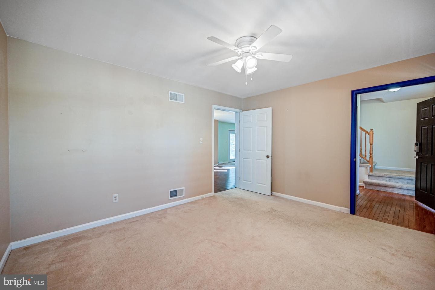 88 S Kennard Dale Avenue photo 17