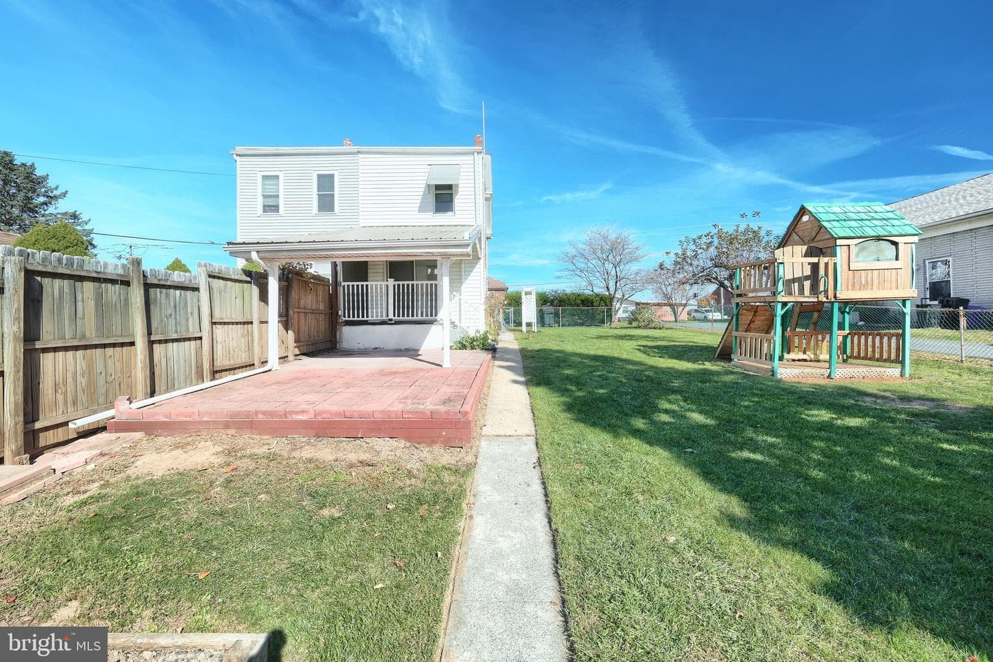 544 E Main Street photo 7