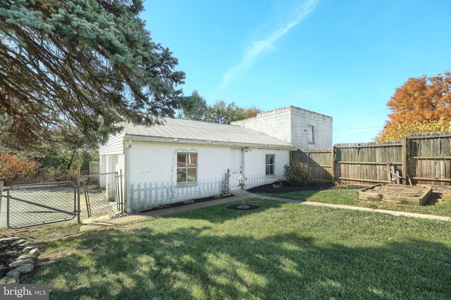 544 E Main Street photo 9
