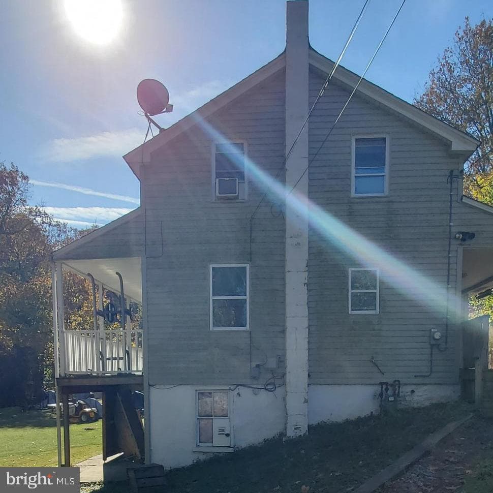 2600 Windsor Road photo 10