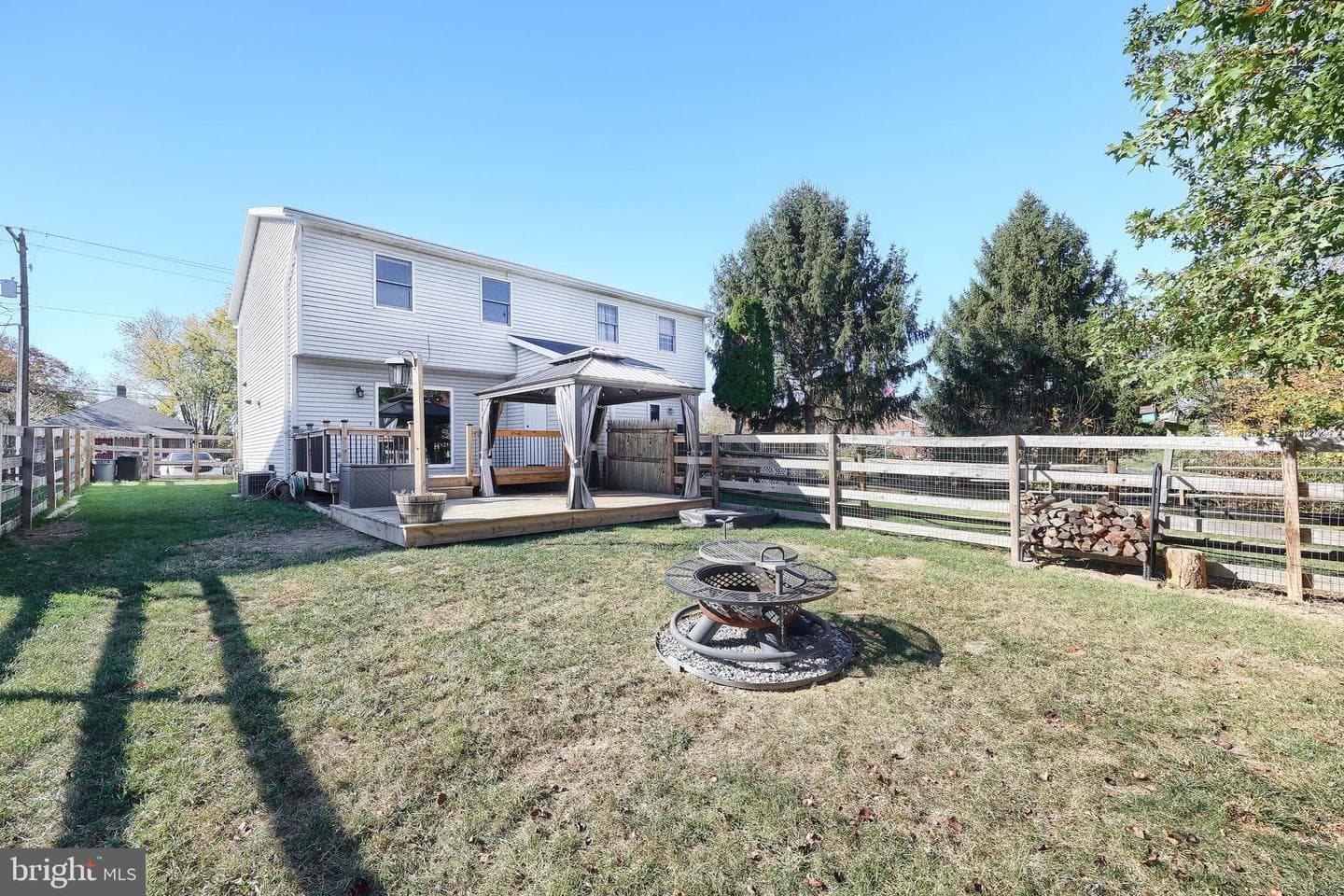 216 Westminster Avenue photo 10