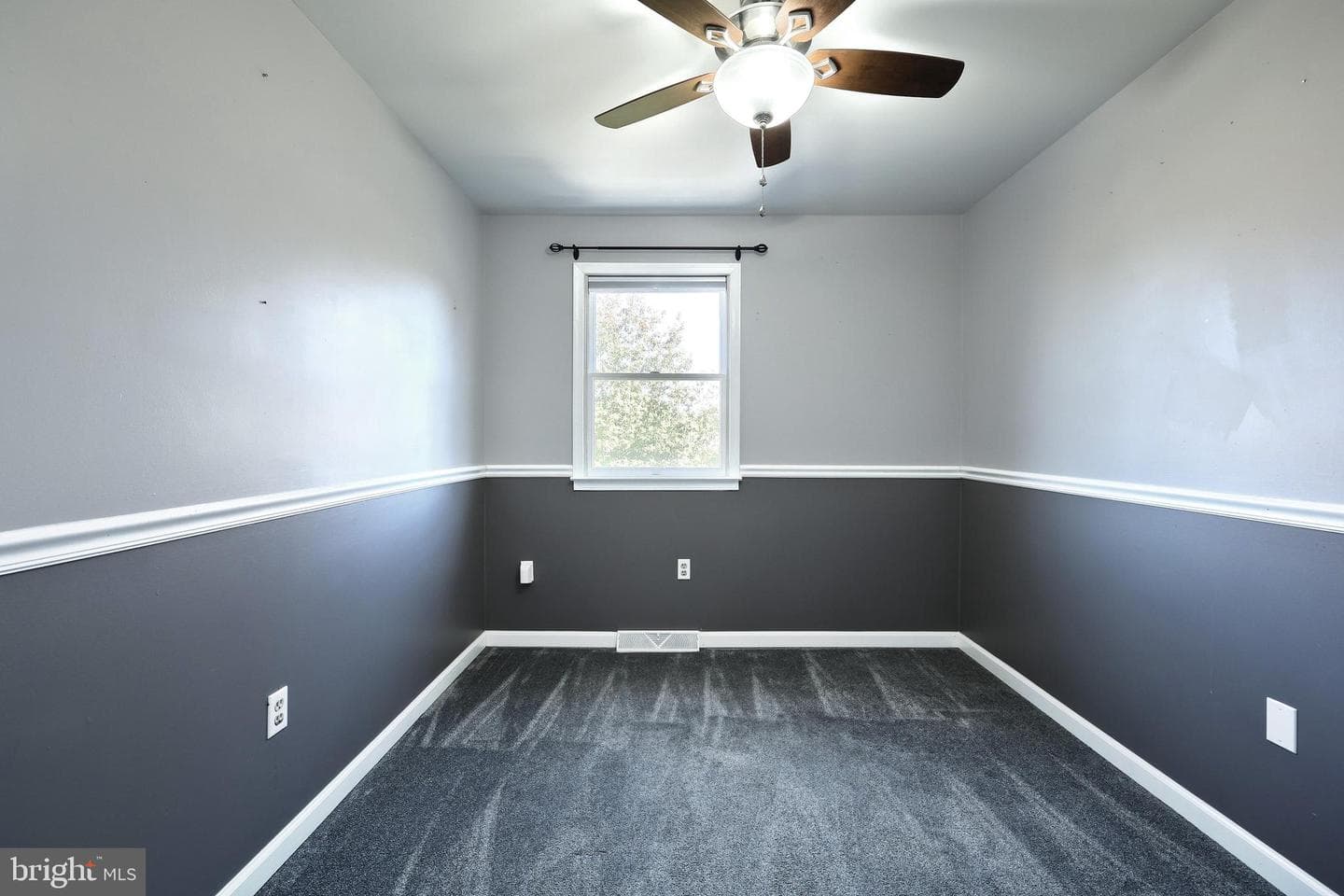 216 Westminster Avenue photo 33
