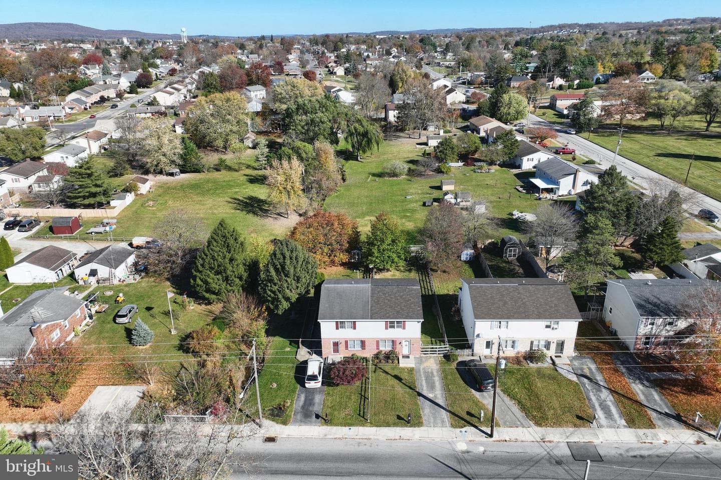 216 Westminster Avenue photo 4