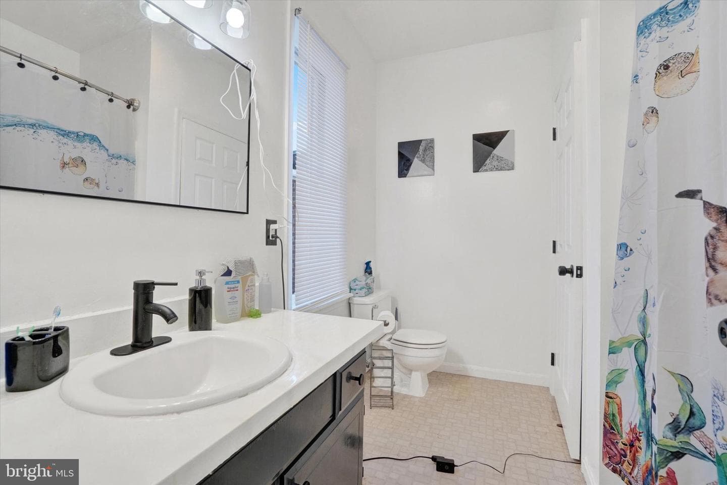 331 E Locust Street photo 14