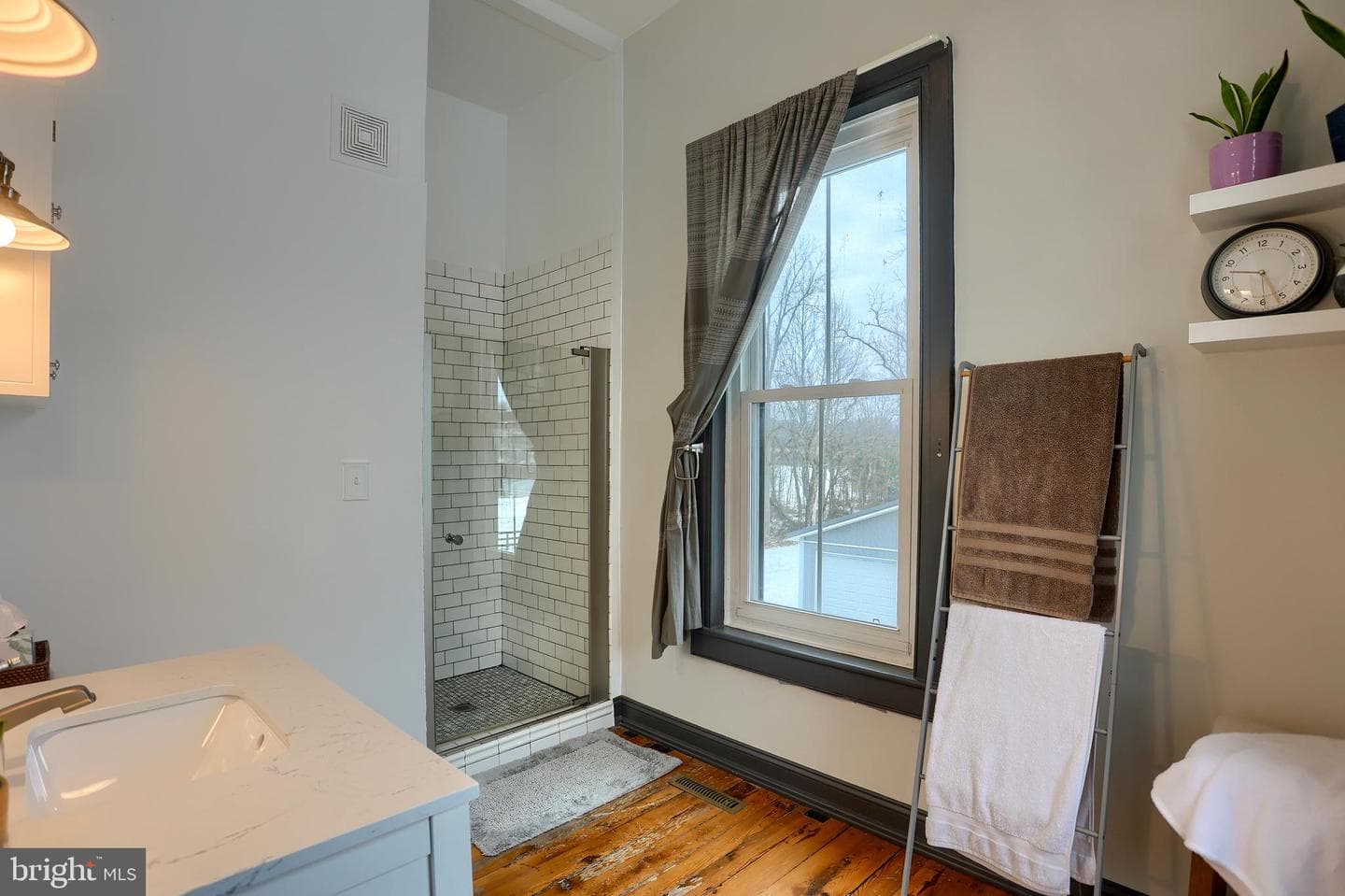 4274 Russell Lane photo 33