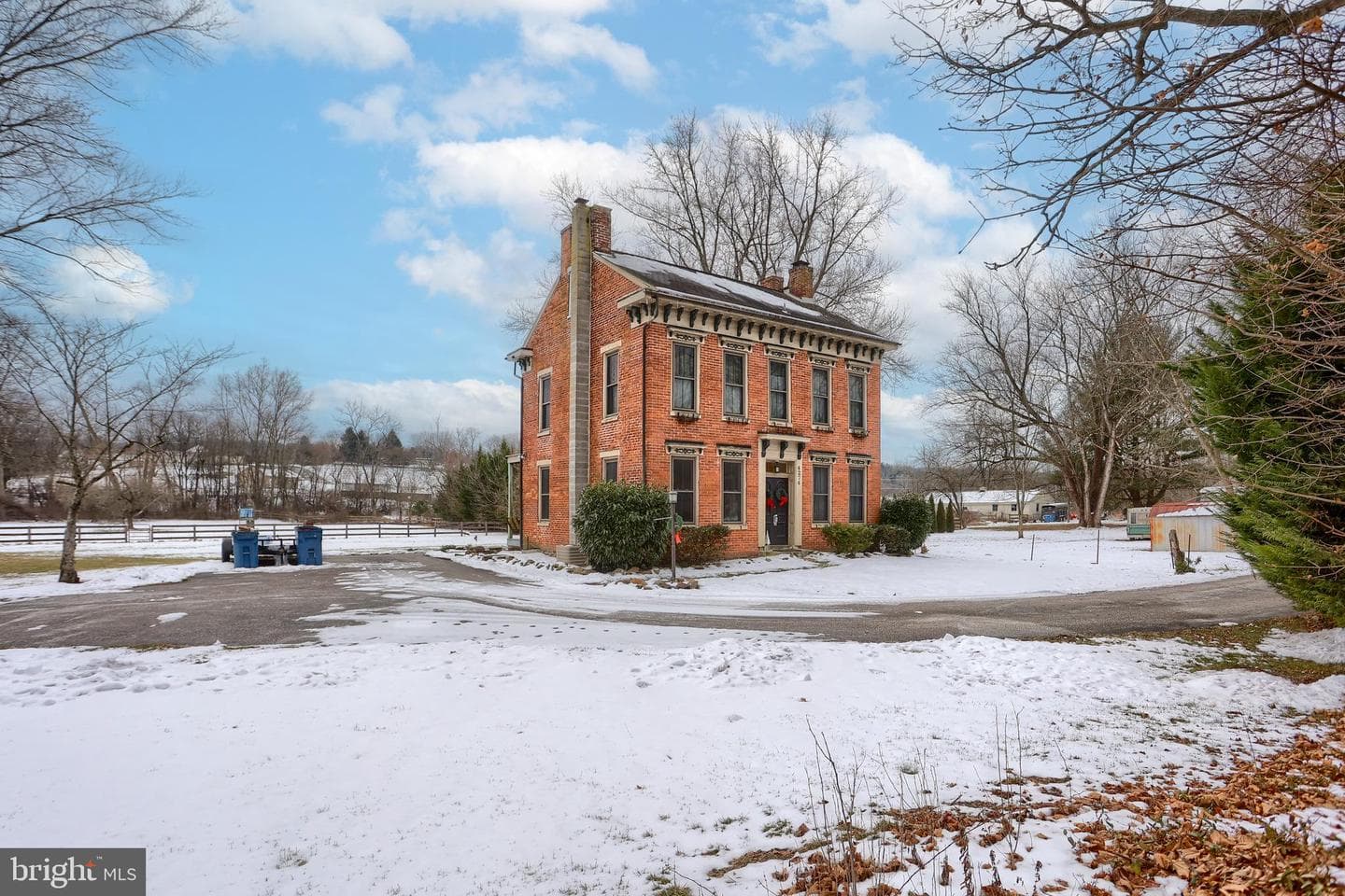 4274 Russell Lane photo 5