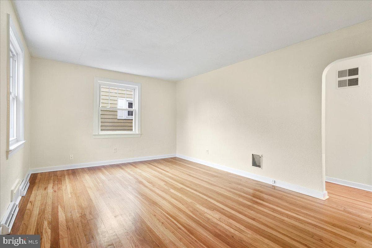 208 Wynwood Road photo 4