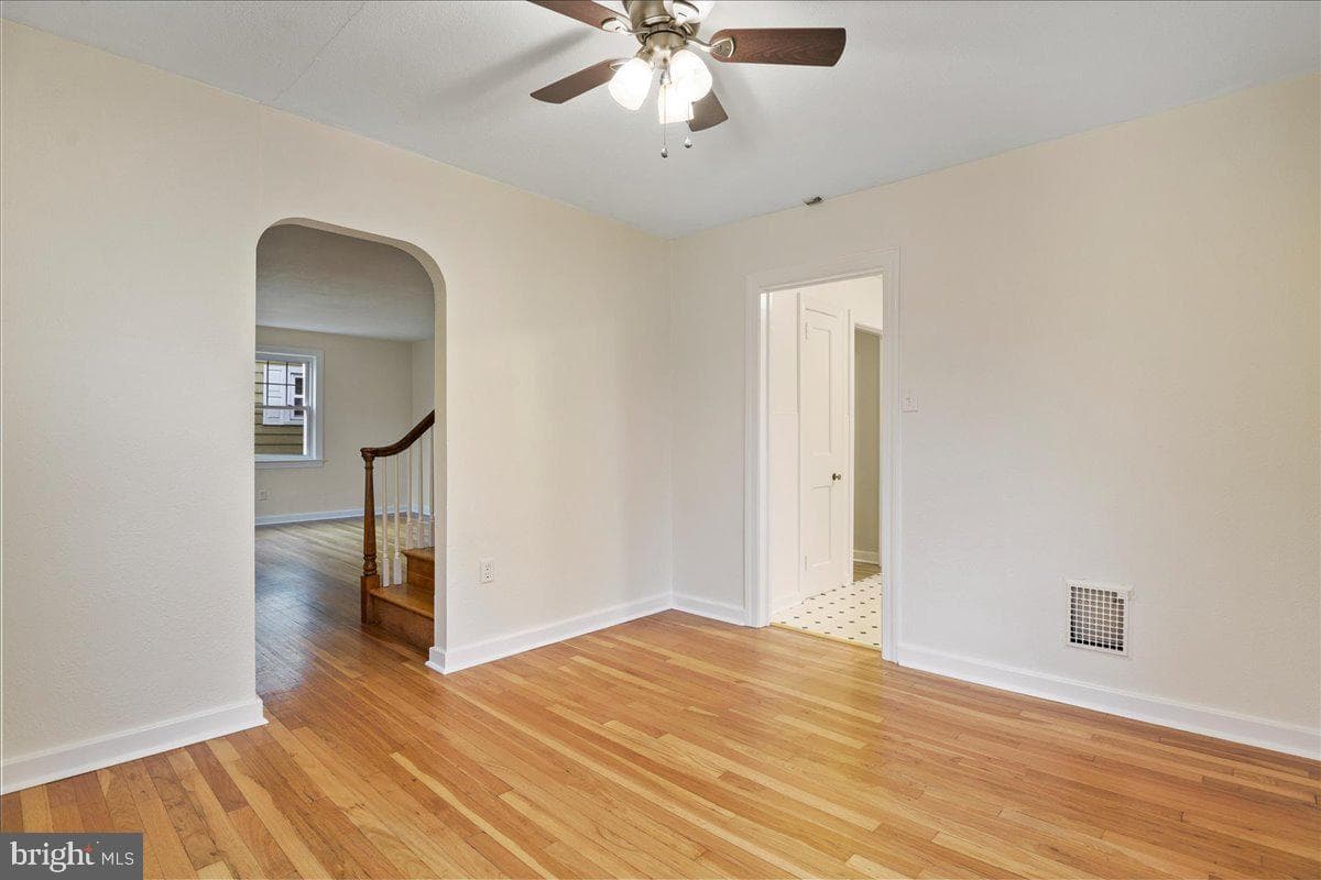 208 Wynwood Road photo 7