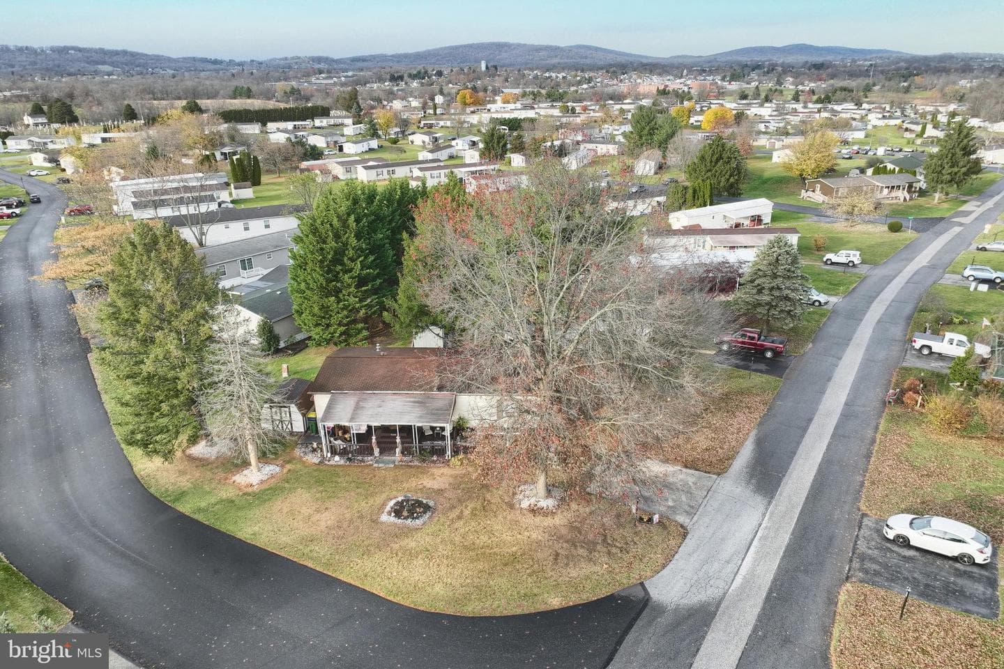 7405 Amy Avenue photo 31