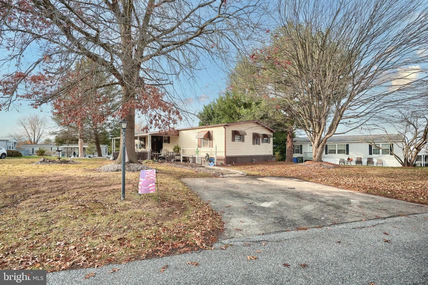 7405 Amy Avenue photo 6
