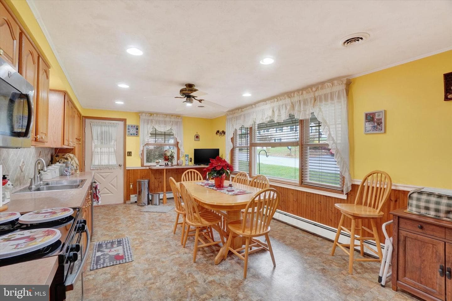 129 Pine Street photo 8