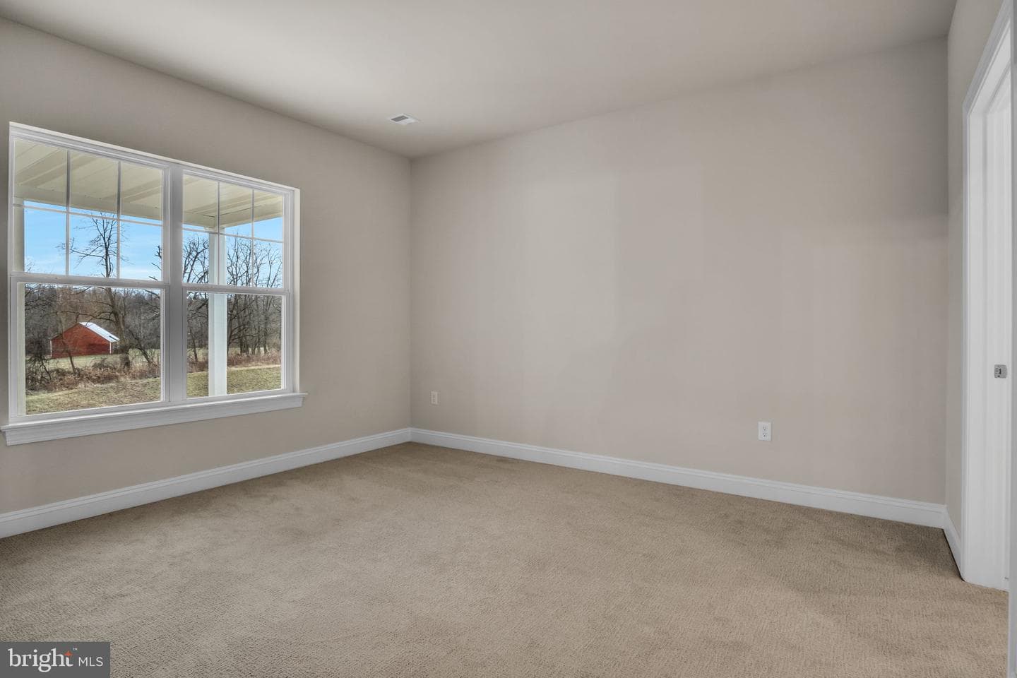 899 Shadowbrooke Drive photo 24