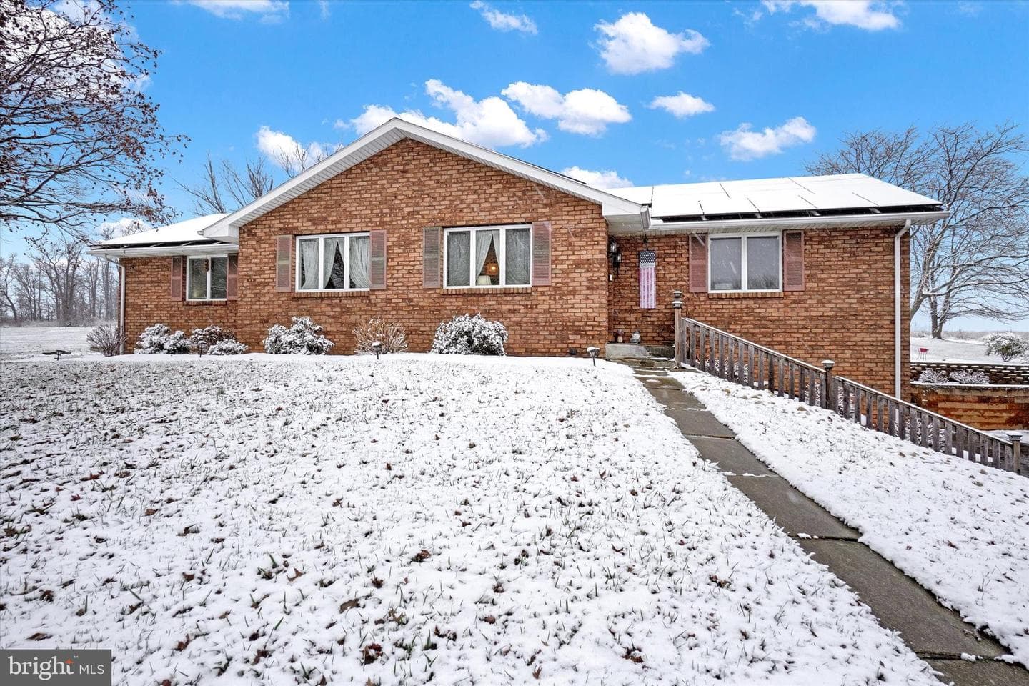 821 Juli Drive photo 2