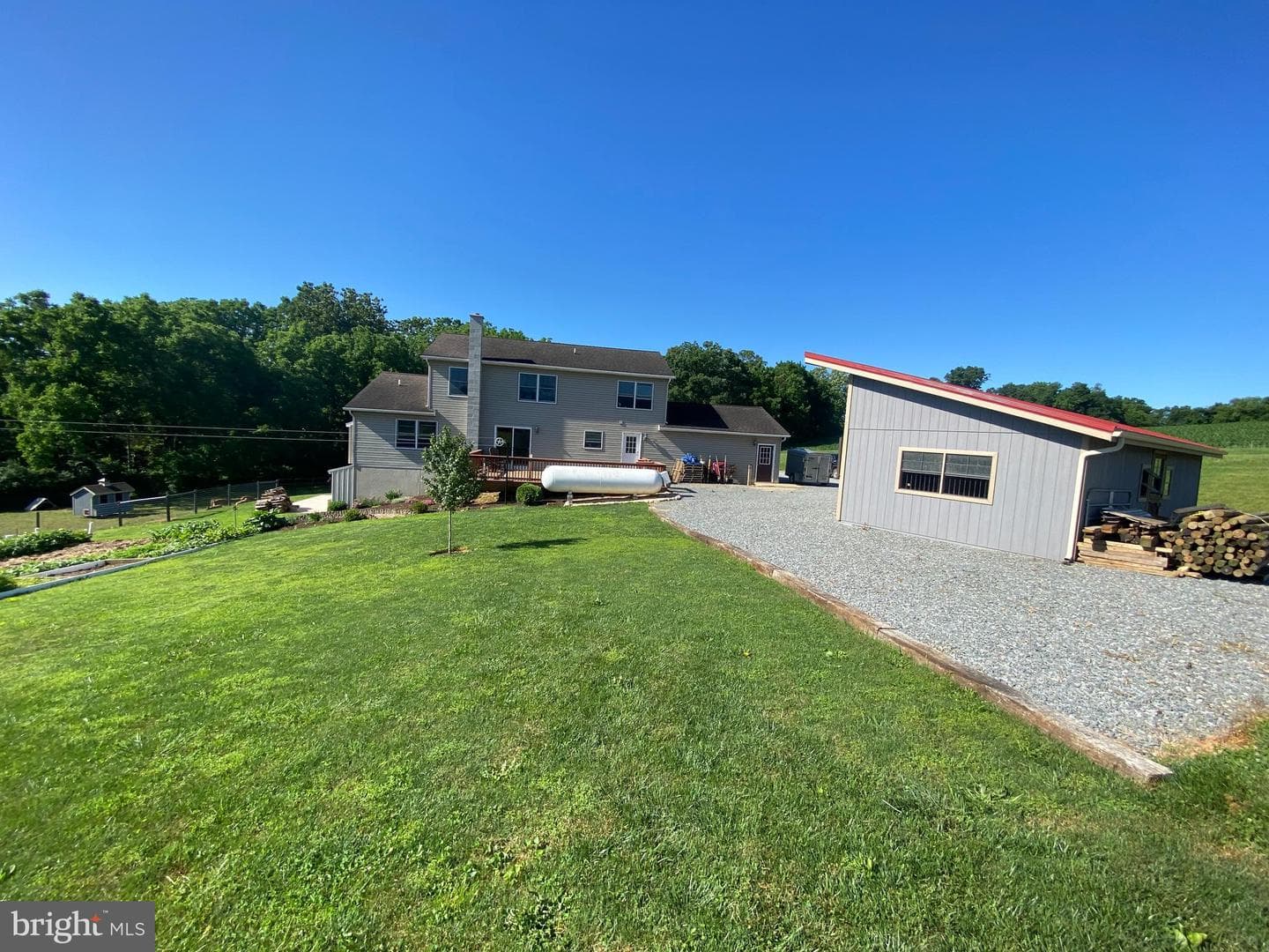 684 Norris Road photo 7